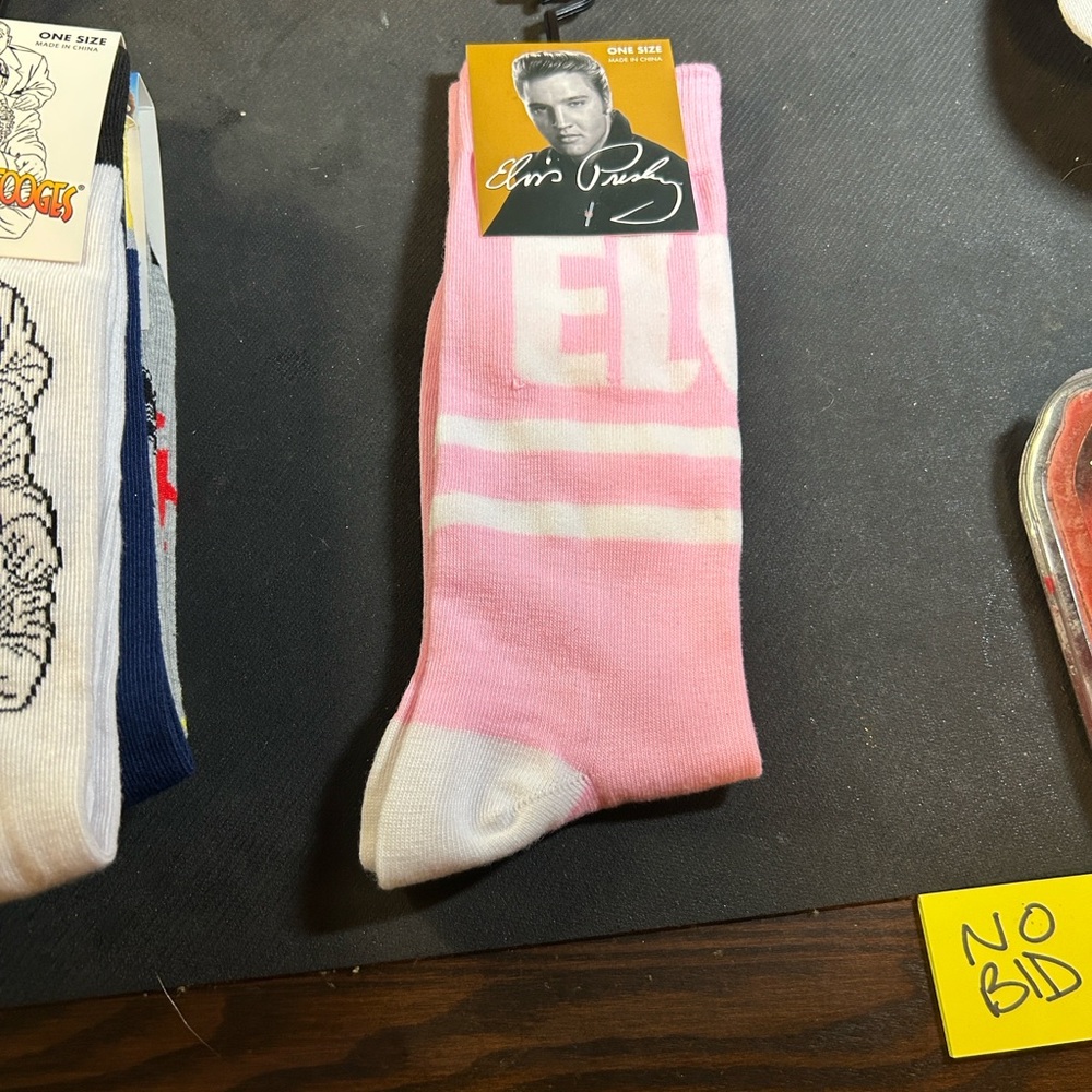 Random NWT Socks (Actor/Singer/Movie/Food/etc) 1Ct - Picture 6 of 12